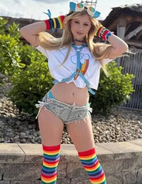 KÜÇÜKÇEKMECE Escort BERRAK - Gerçek Fotoğraflı Doğrulanmış Profil KÜÇÜKÇEKMECE VIP Escort BERRAK - Doğrulanmış Model