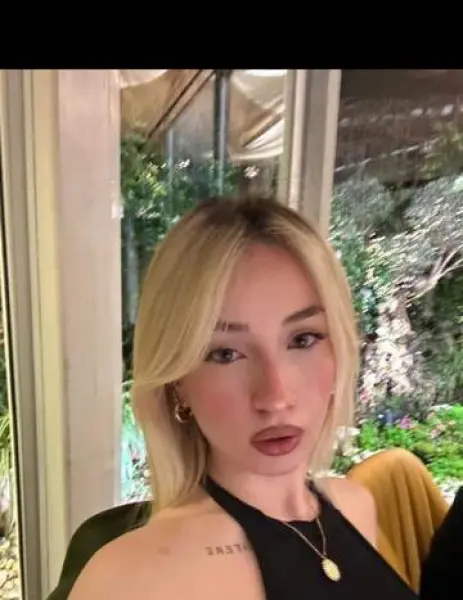 KÜÇÜKÇEKMECE Escort BERNA - Gerçek Fotoğraflı Doğrulanmış Profil KÜÇÜKÇEKMECE VIP Escort BERNA - Doğrulanmış Model